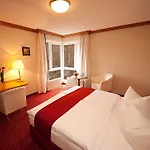Dormero 4*
